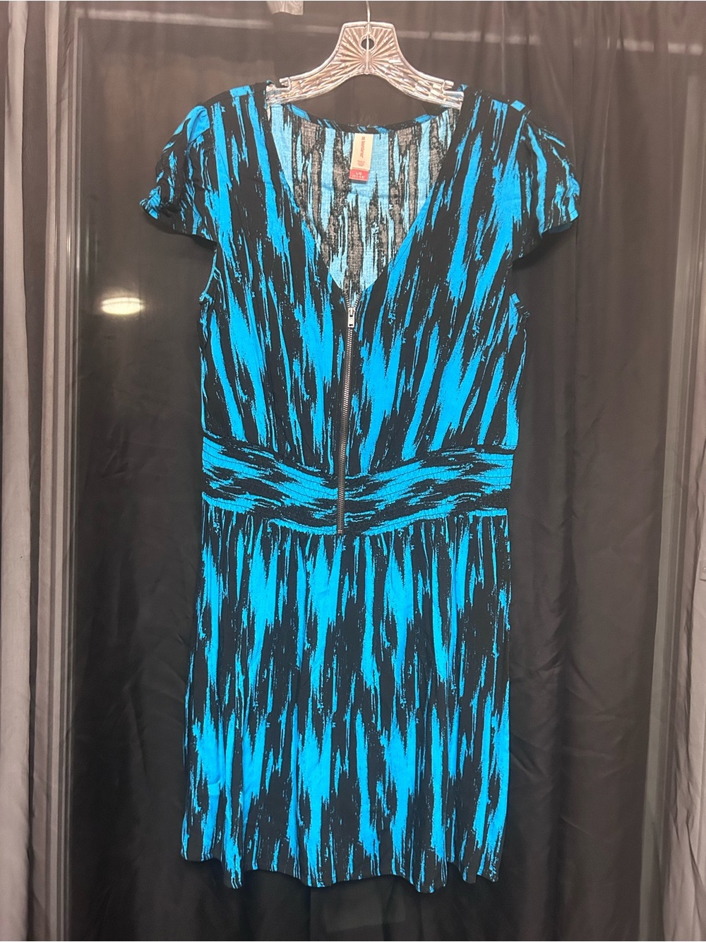 No Boundaries Black & Bright Blue Asymmetrical V-Neck Zip Dress